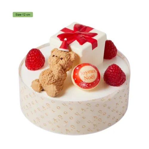 Luscious Christmas Coffret Noel Cake